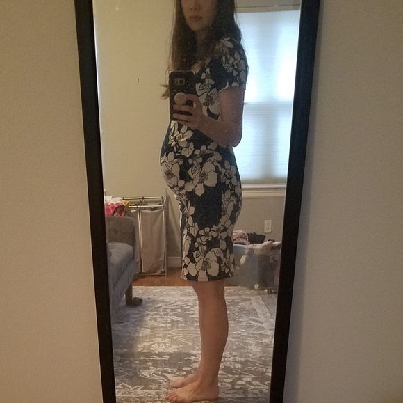 Pinkblush maternity dress - Picture 4 of 4